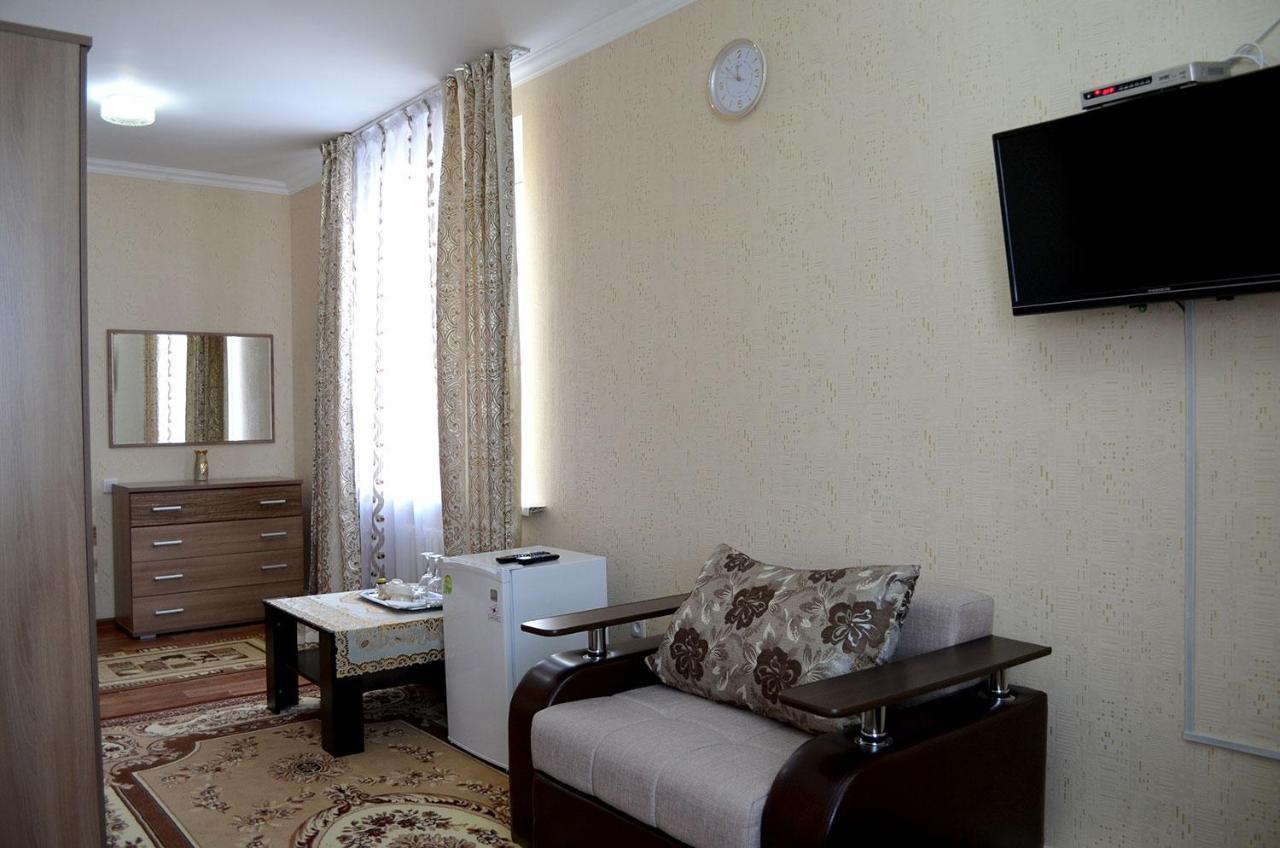 The Grand Hotel Semey Exterior foto